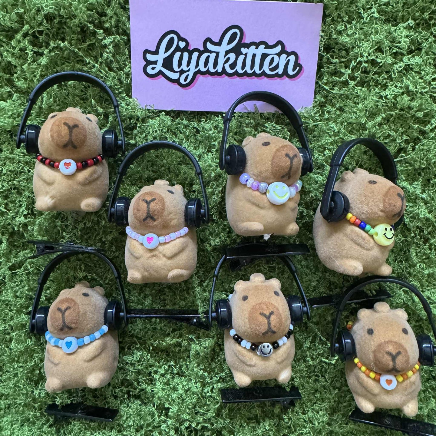 Capybara Hairclips (Set of 6)